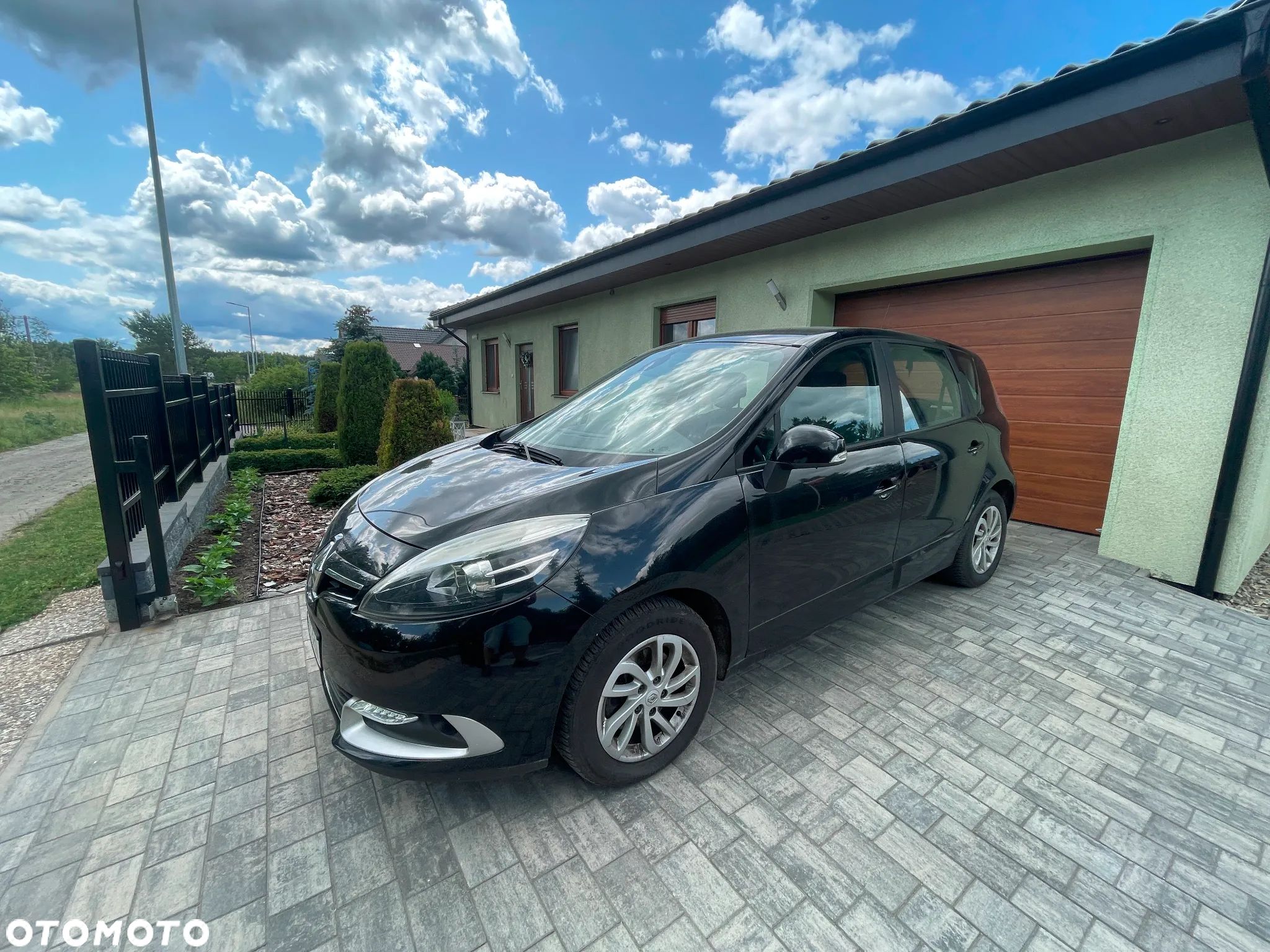 Renault Scenic 1.5 dCi Limited - 1