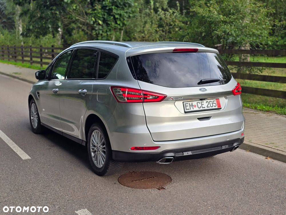 Ford S-Max 2.0 EcoBlue Titanium - 16