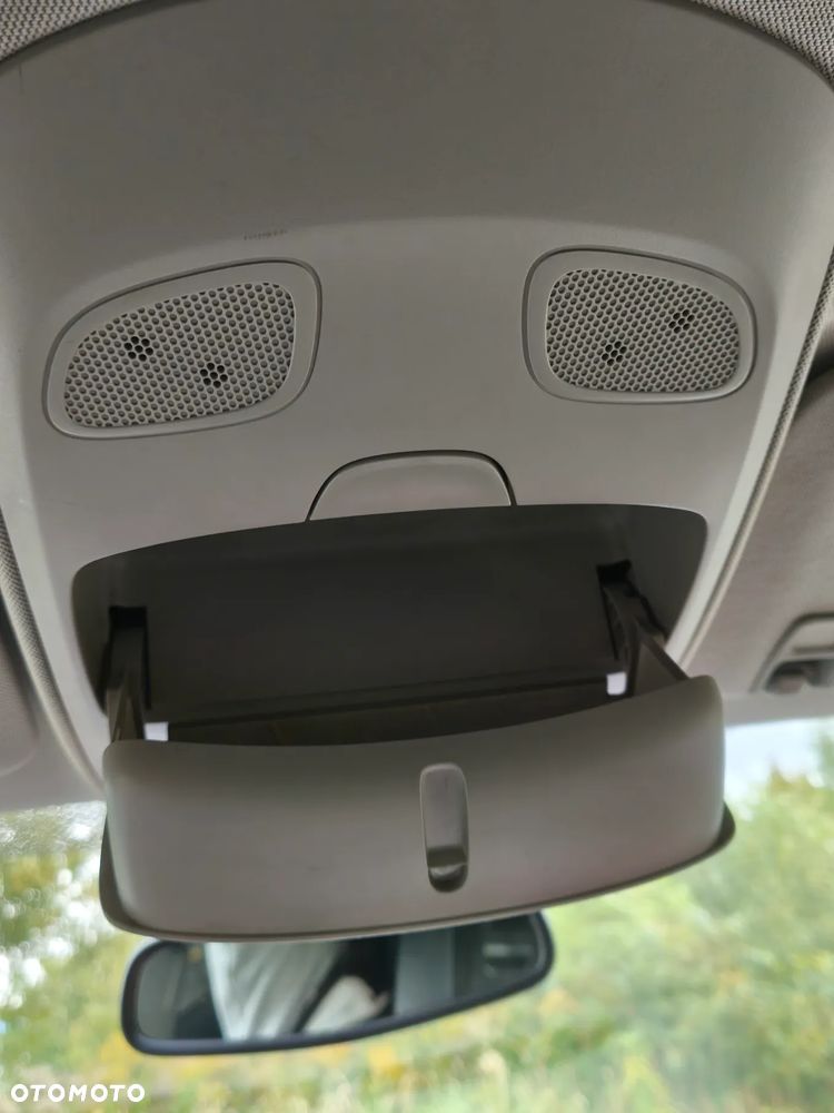 Opel Zafira - 18