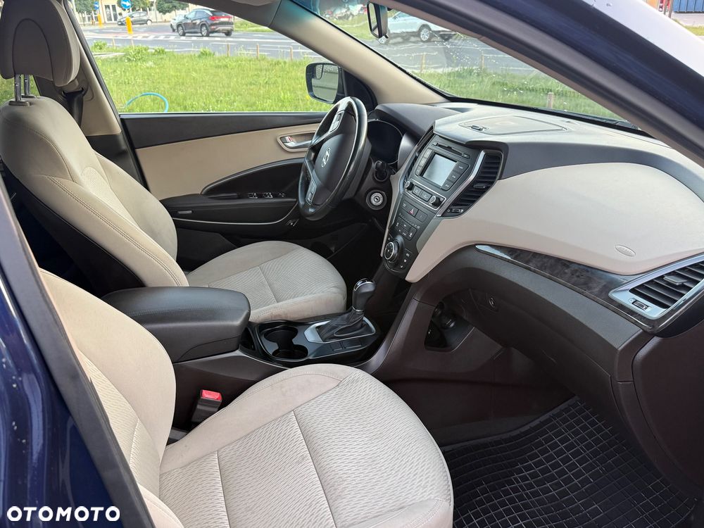 Hyundai Santa Fe 2.4 Sport Utility - 21
