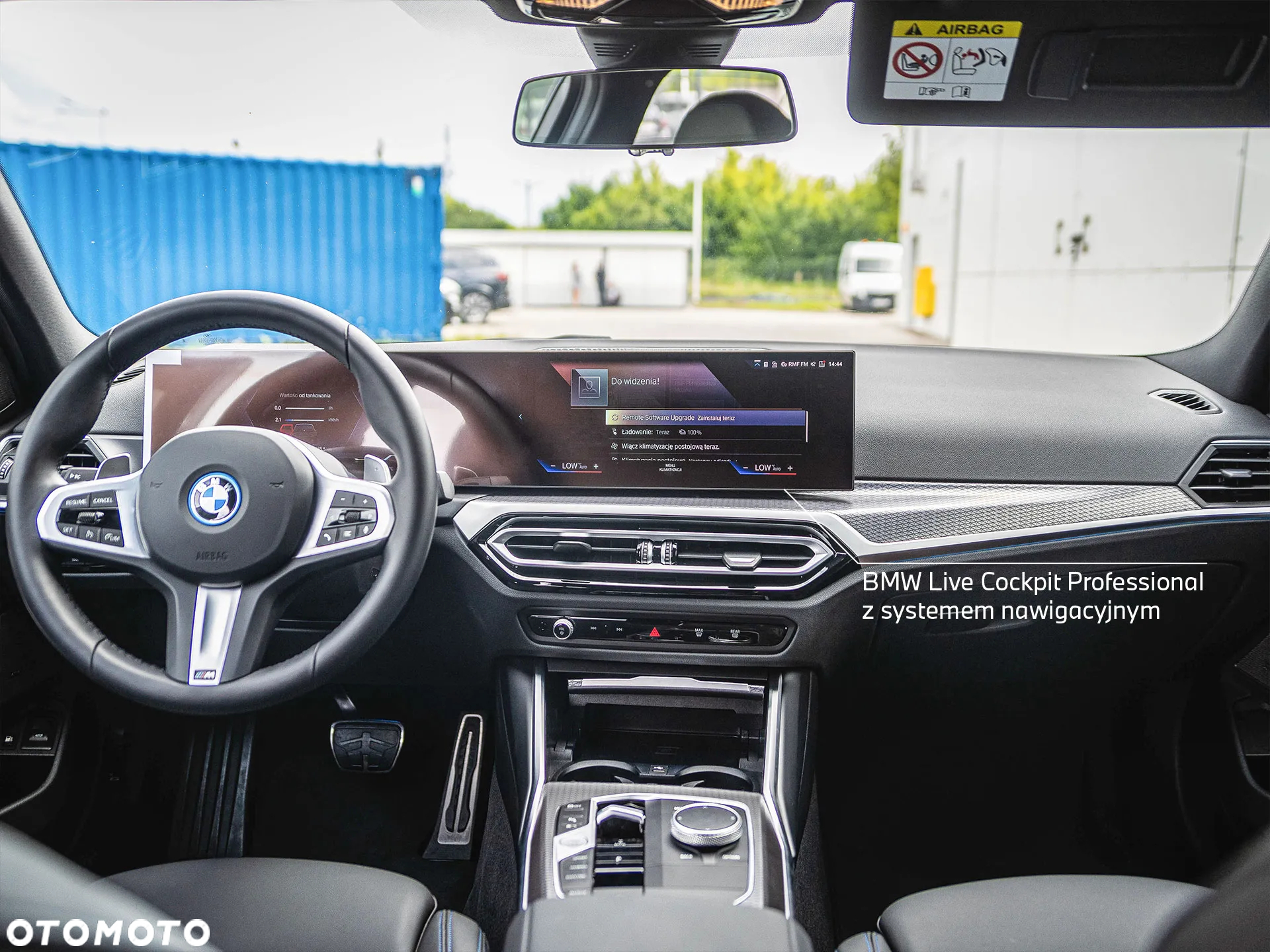 BMW Seria 3 330e xDrive M Sport sport - 11