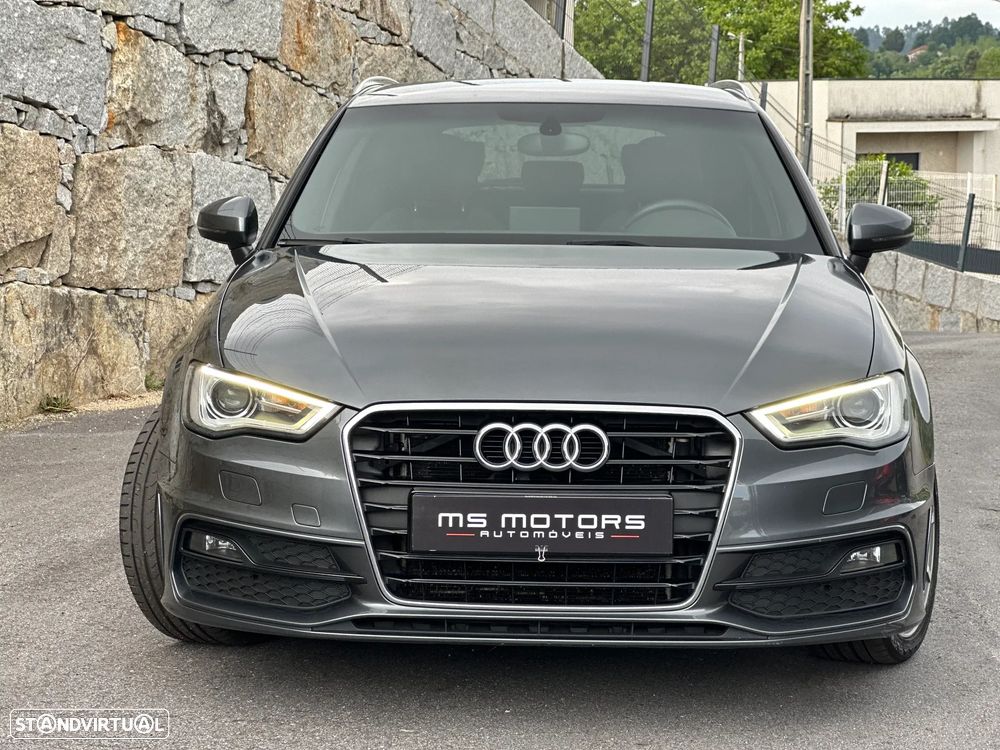Audi A3 Sportback 2.0 TDI S line Sport Pack - 4
