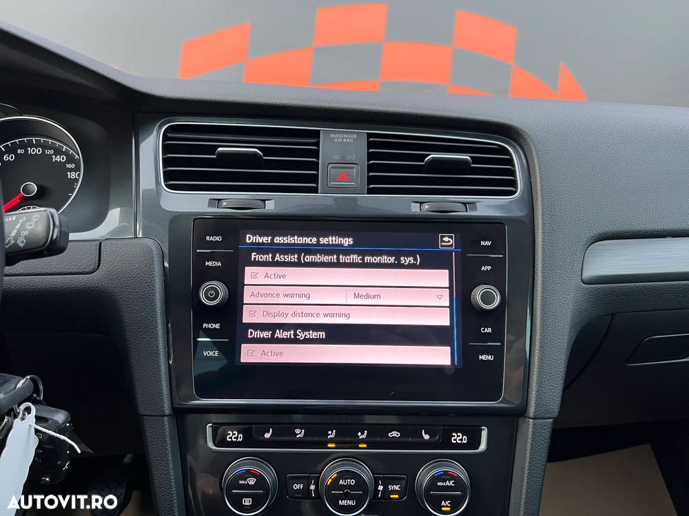 Volkswagen Golf Variant 1.6 TDI Join - 19