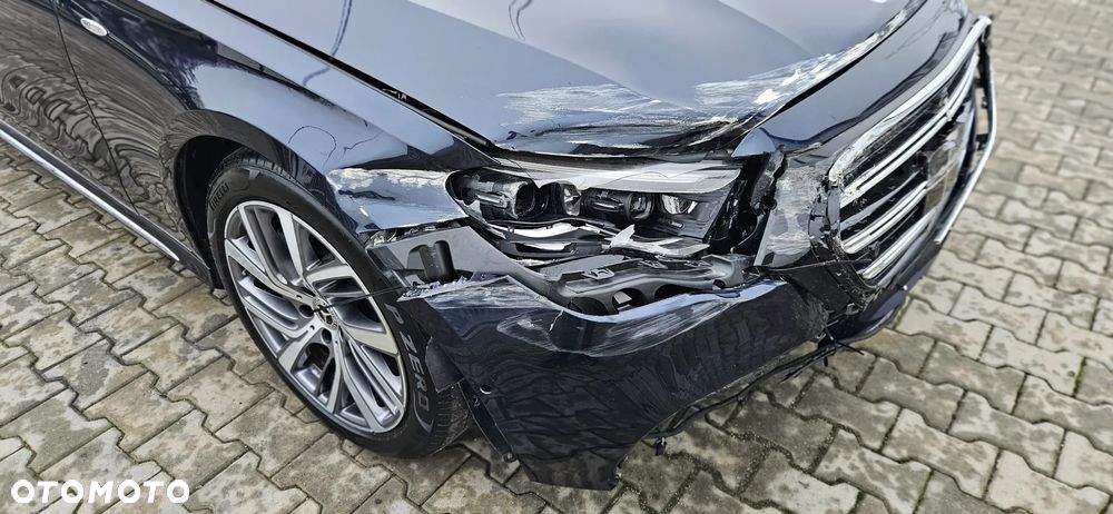 Mercedes-Benz Klasa E 300e 9G-TRONIC - 16