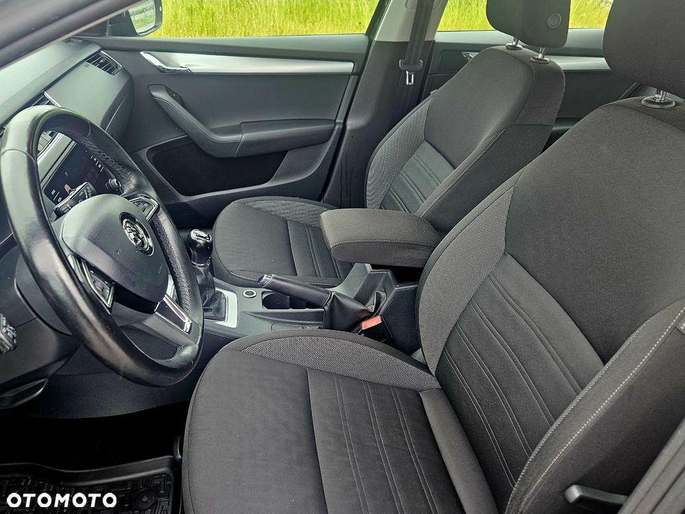 Skoda Octavia 2.0 TDI SCR Ambition - 9
