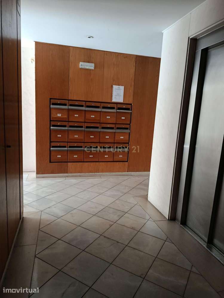 Apartamento com duas suites; estacionamento e arrecadação nas Avenidas - Grande imagem: 5/39
