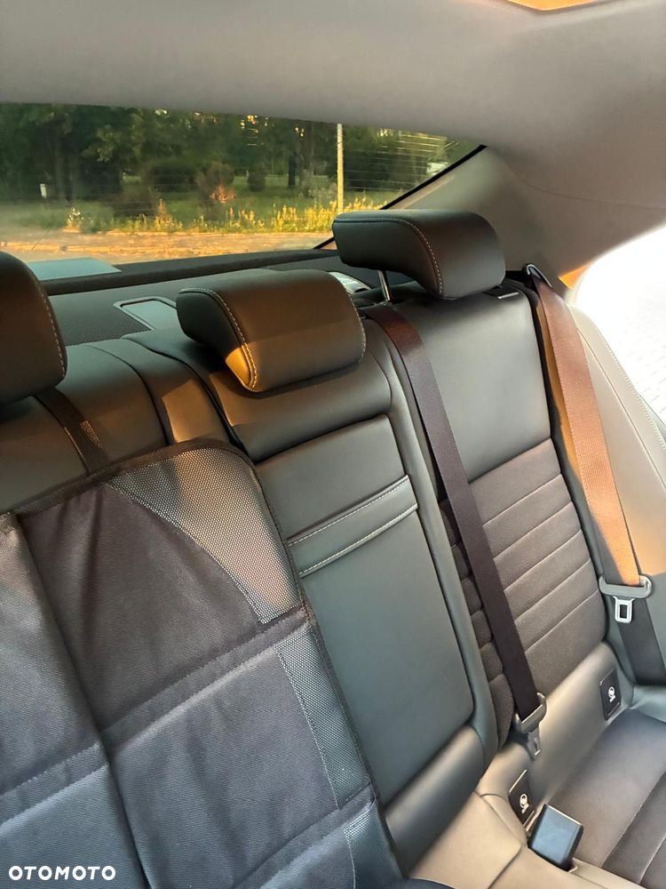 Lexus IS 200t Elegance - 21