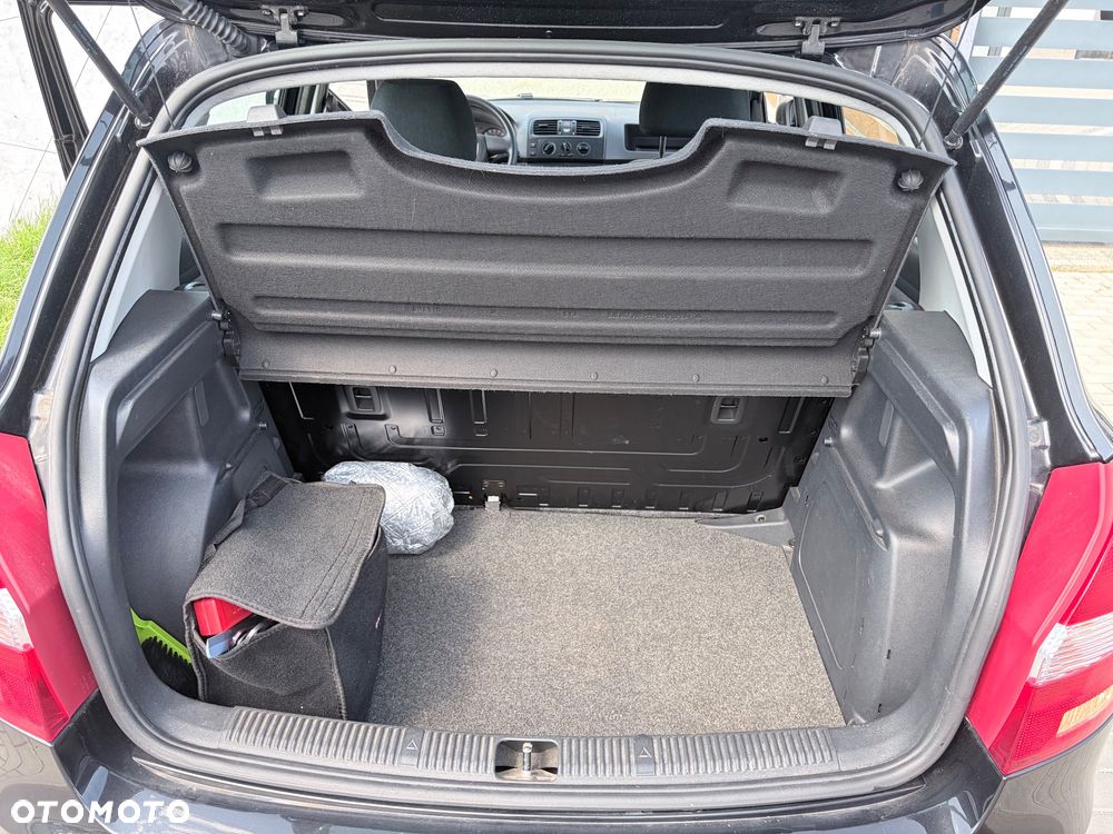 Skoda Fabia 1.2 HTP - 12