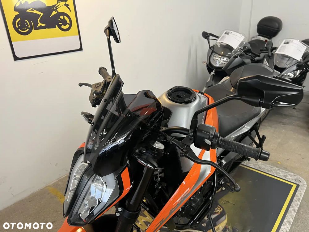 KTM Duke - 24