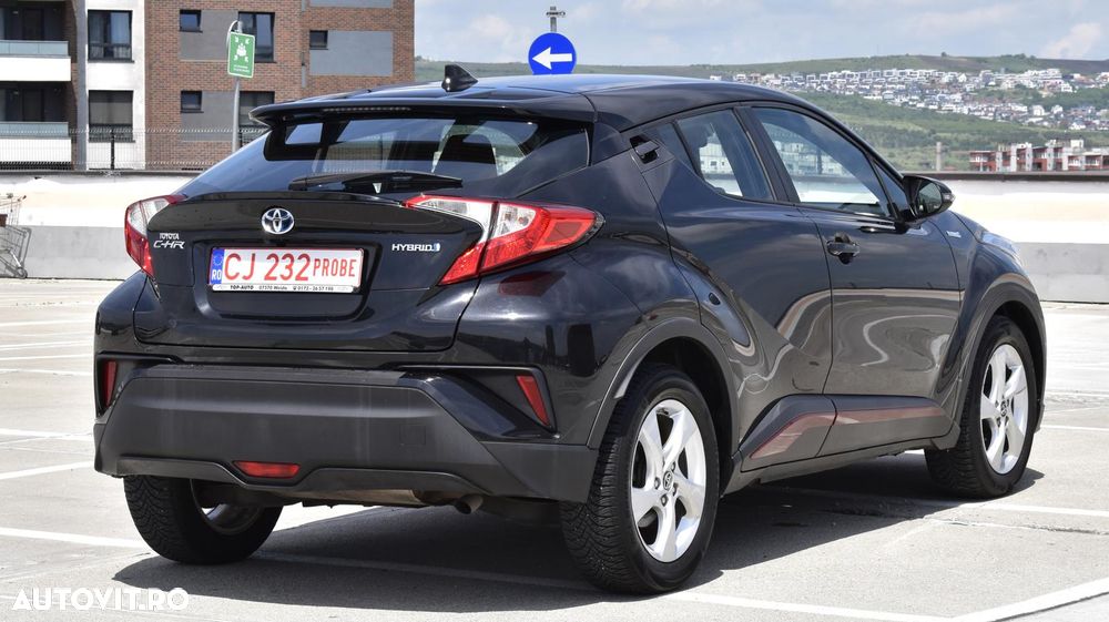 Toyota C-HR Flow - 5