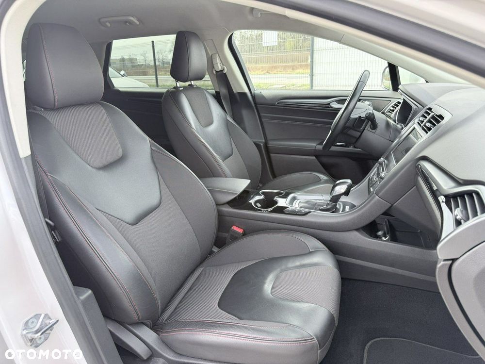 Ford Mondeo 2.0 EcoBoost ST-Line - 18