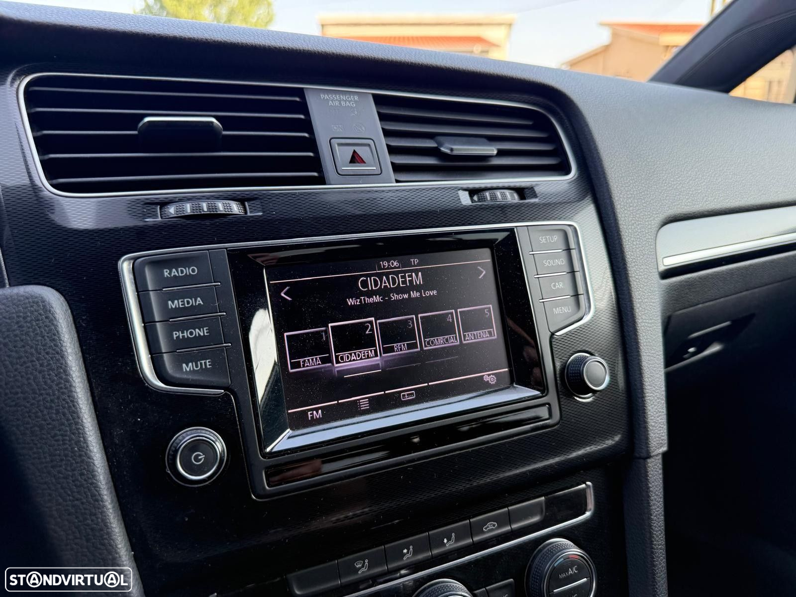 VW Golf 2.0 TDi GTD DSG - 25