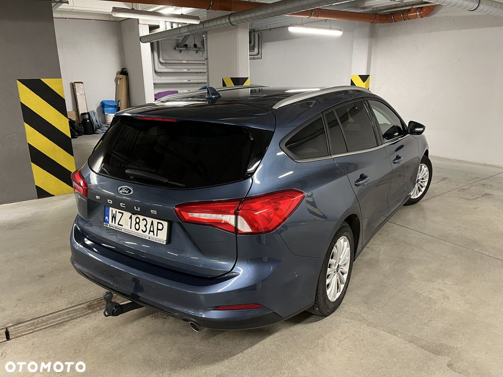 Ford Focus 1.0 EcoBoost Titanium - 1