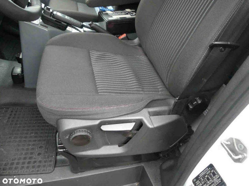 Ford Transit Custom - 15