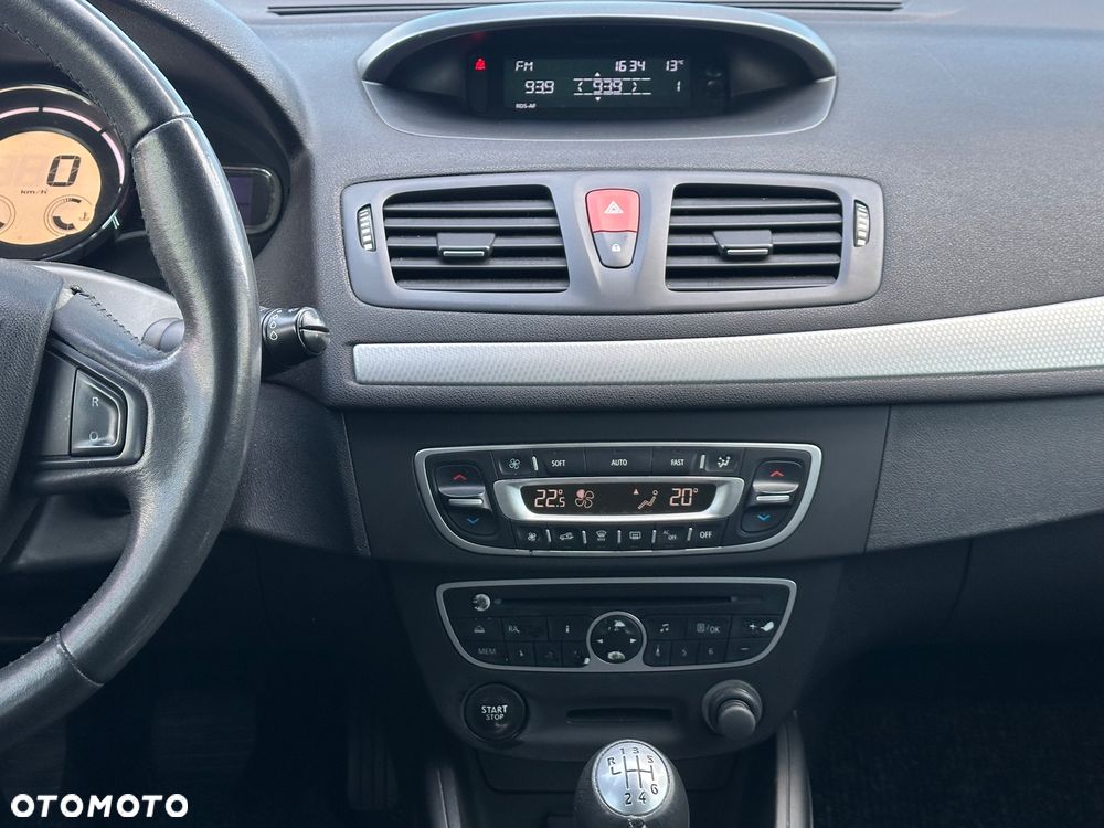 Renault Megane 1.6 16V 110 Paris Business - 19