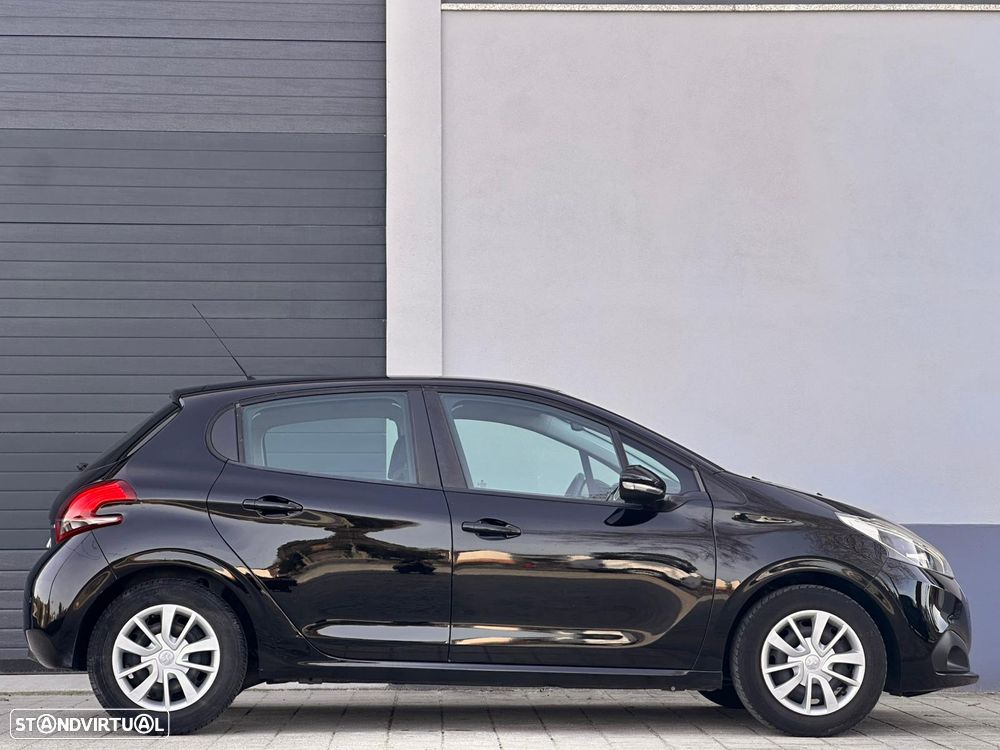 Peugeot 208 PureTech 82 Active - 10