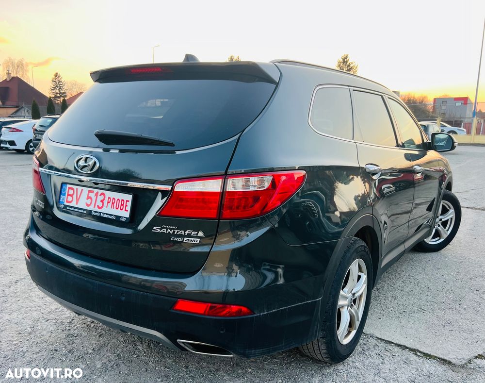 Hyundai Grand Santa Fe 2.2 CRDi 4WD Automatik Luxury Pack+ - 3