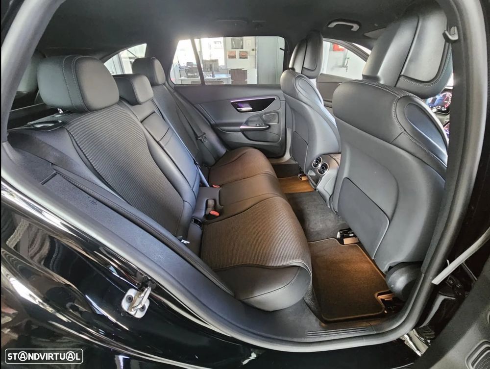 Mercedes-Benz C 300 - 11