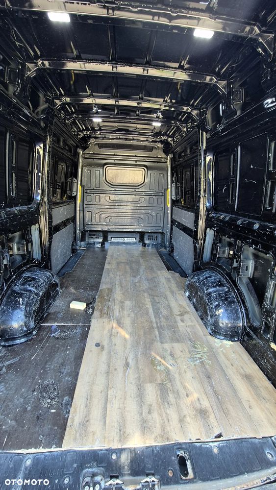 Volkswagen Crafter MAN TGE DSG - 28