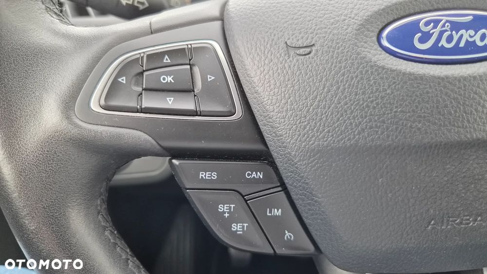 Ford Kuga 1.5 EcoBoost 2x4 Titanium - 21