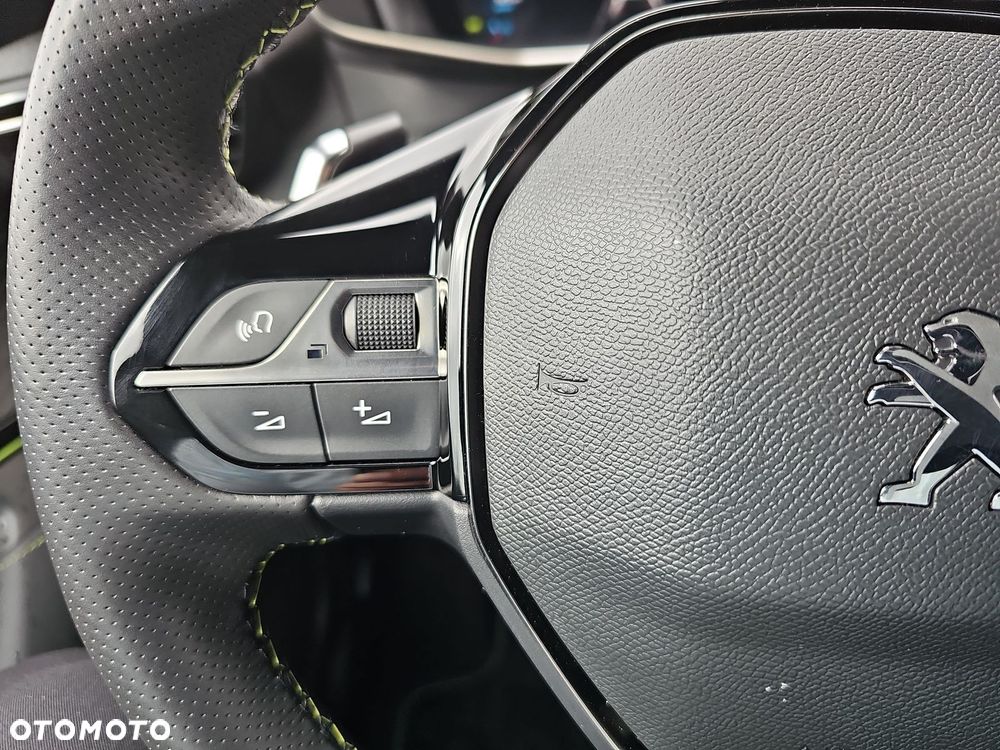 Peugeot 2008 1.2 PureTech GT S&S EAT8 - 14
