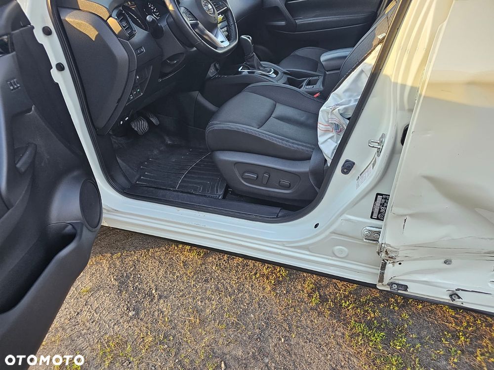 Nissan Qashqai - 14