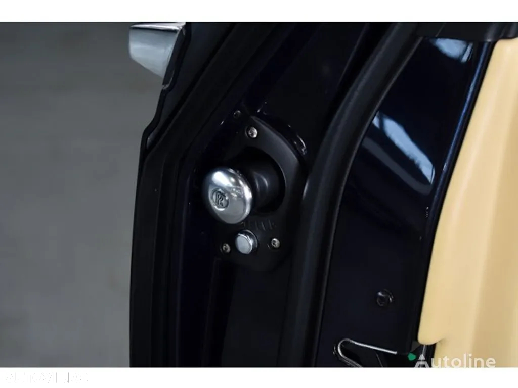 Rolls-Royce Phantom - 26