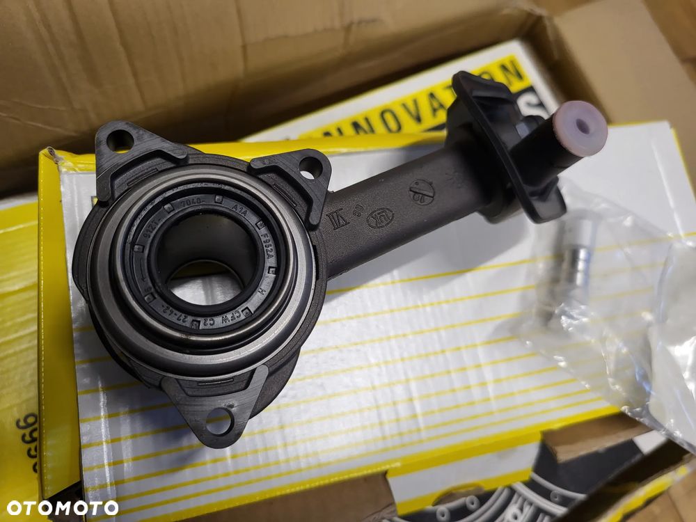 Zestaw sprzęgła z kołem dwum. i łożyskiem hyd. SEAT ALHAMBRA; VW SHARAN 1.8 09.97-03.10 - 2