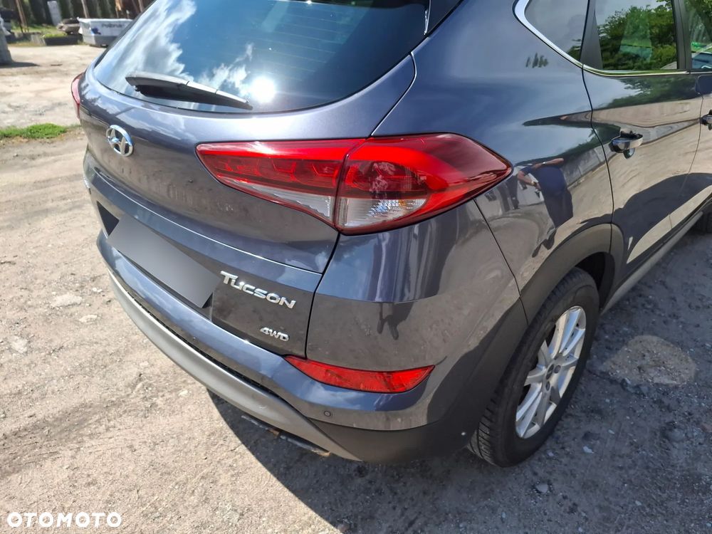 Hyundai Tucson 2.0 CRDI 4WD Automatik Style - 10