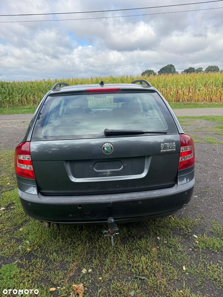 Skoda Octavia 2.0 TDI DPF Ambiente 4x4 - 6