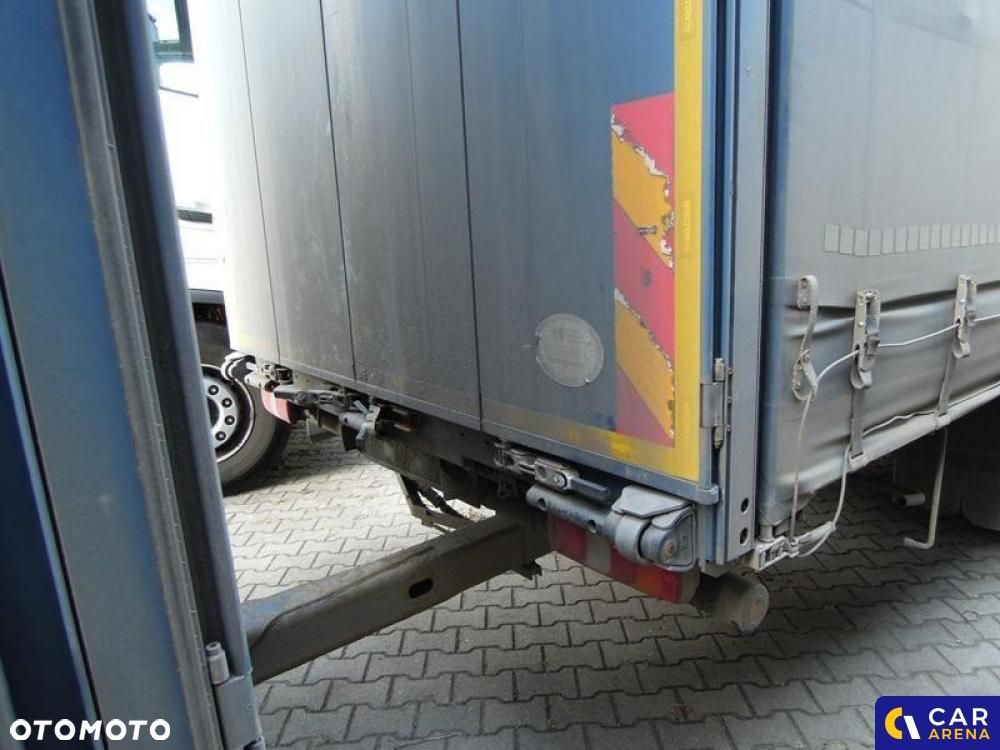Mercedes-Benz Actros - 8