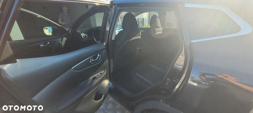Nissan Qashqai 1.2 DIG-T Acenta EU6 - 8