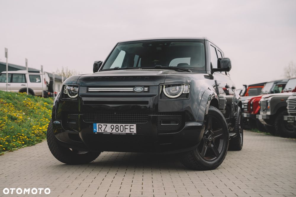 Land Rover Defender 3.0 D300 mHEV SE - 1