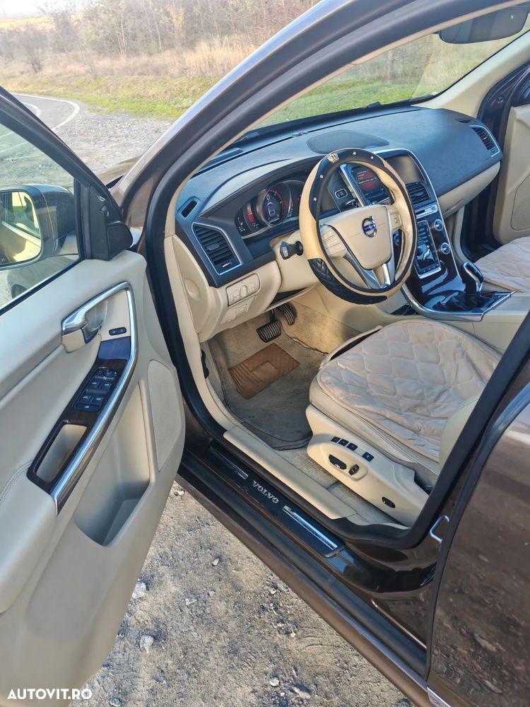 Volvo XC 60 D4AWD Kinetic - 5