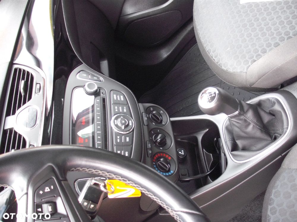 Opel Corsa - 12