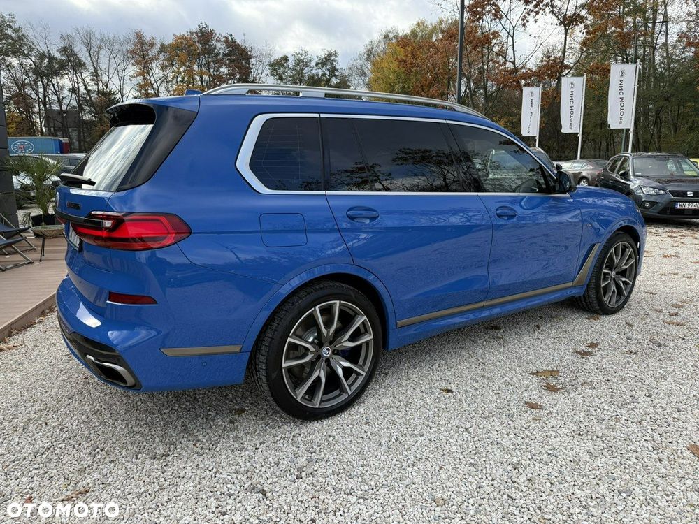 BMW X7 M50i sport - 25