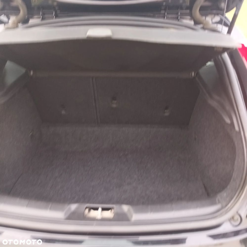 Volvo V40 - 20