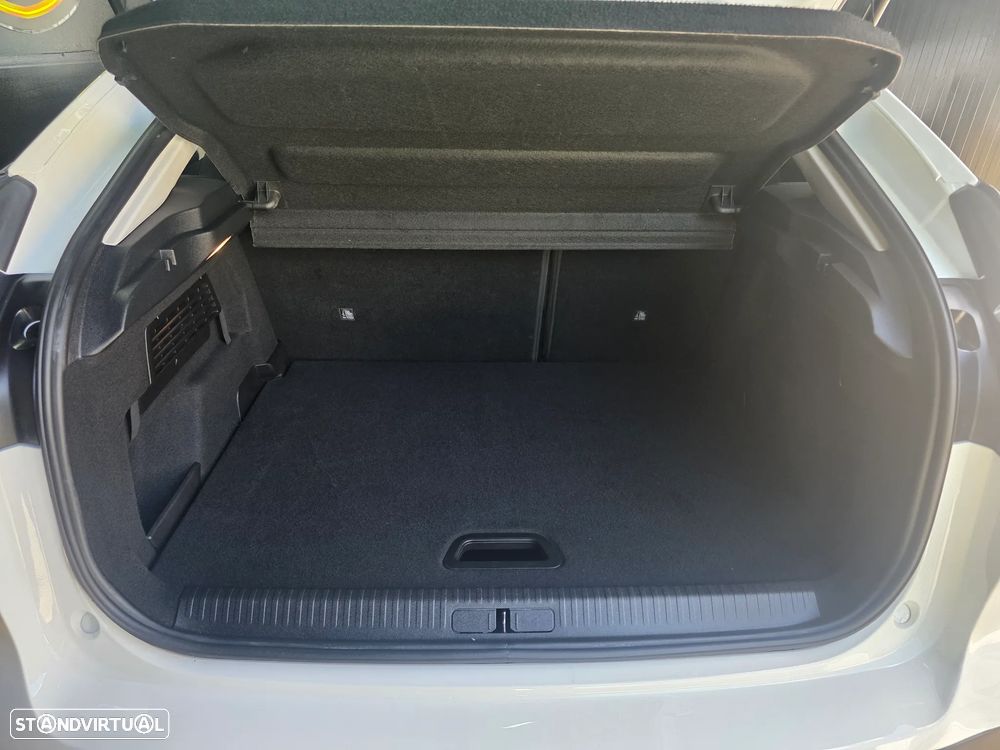 Citroën C4 BlueHDi 110 Stop&Start FEEL - 31