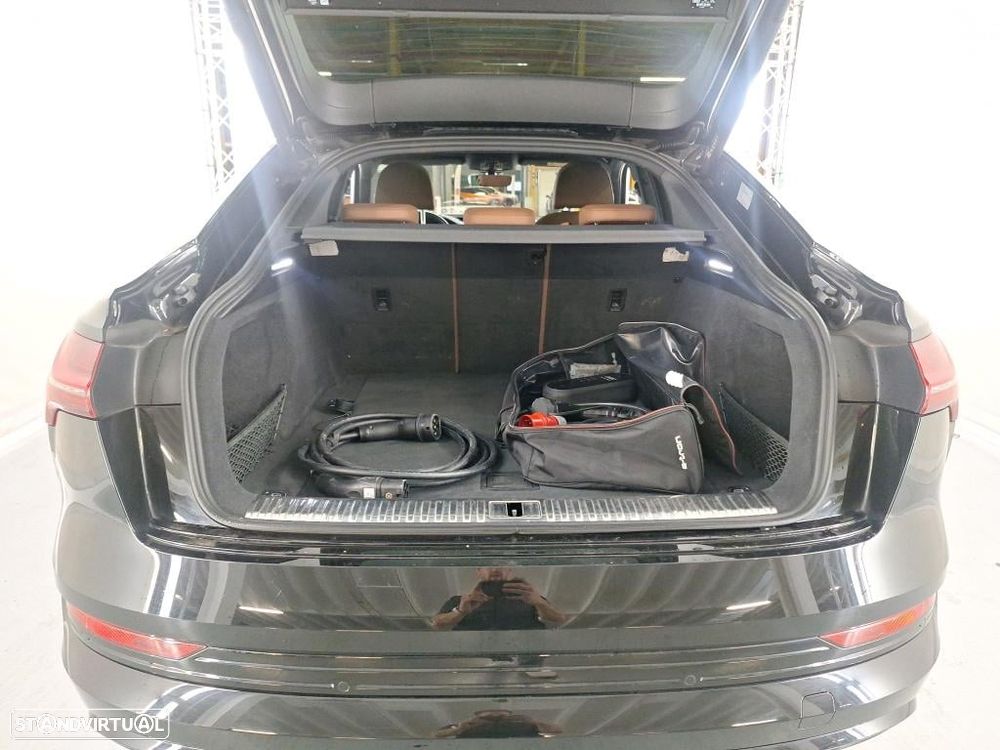 Audi A6 Sportback e-tron - 5