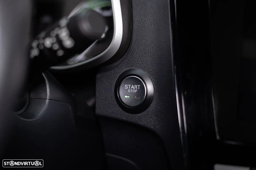 MG ZS EV 44.5 kWh Luxury - 31