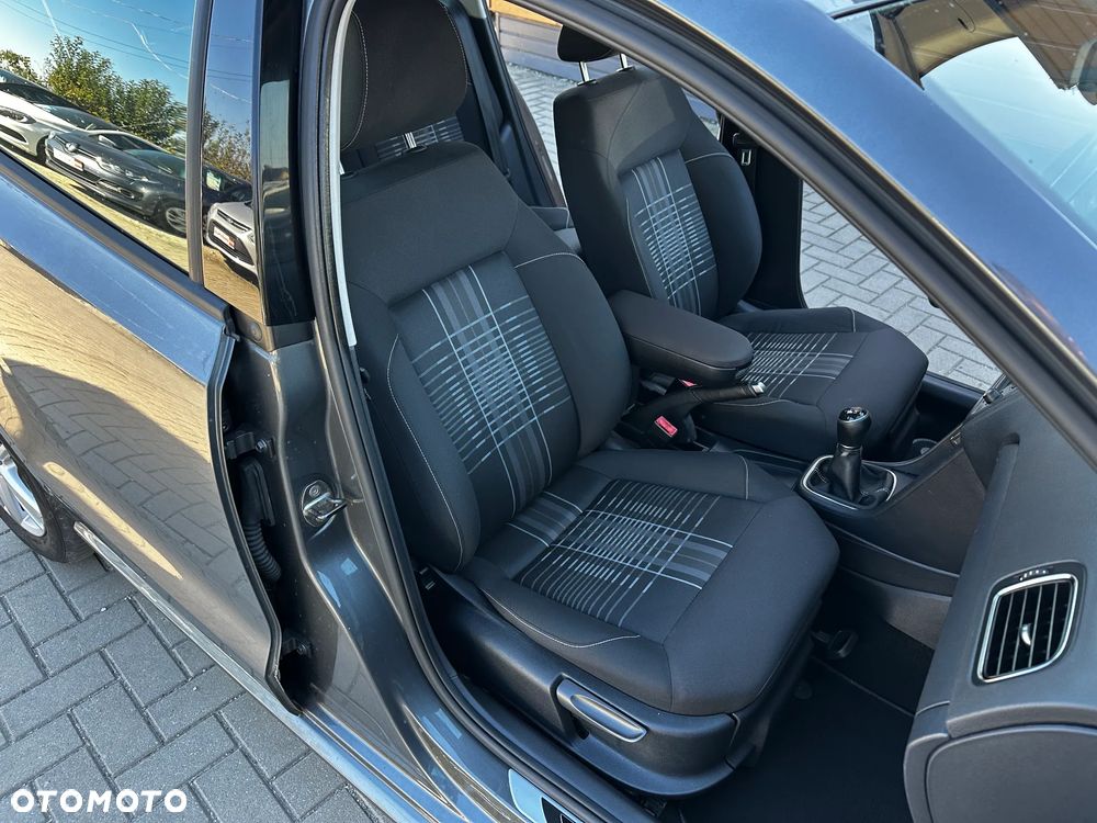 Volkswagen Polo - 20