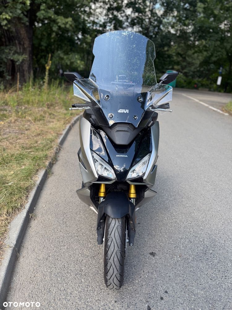 Honda NSS - 5