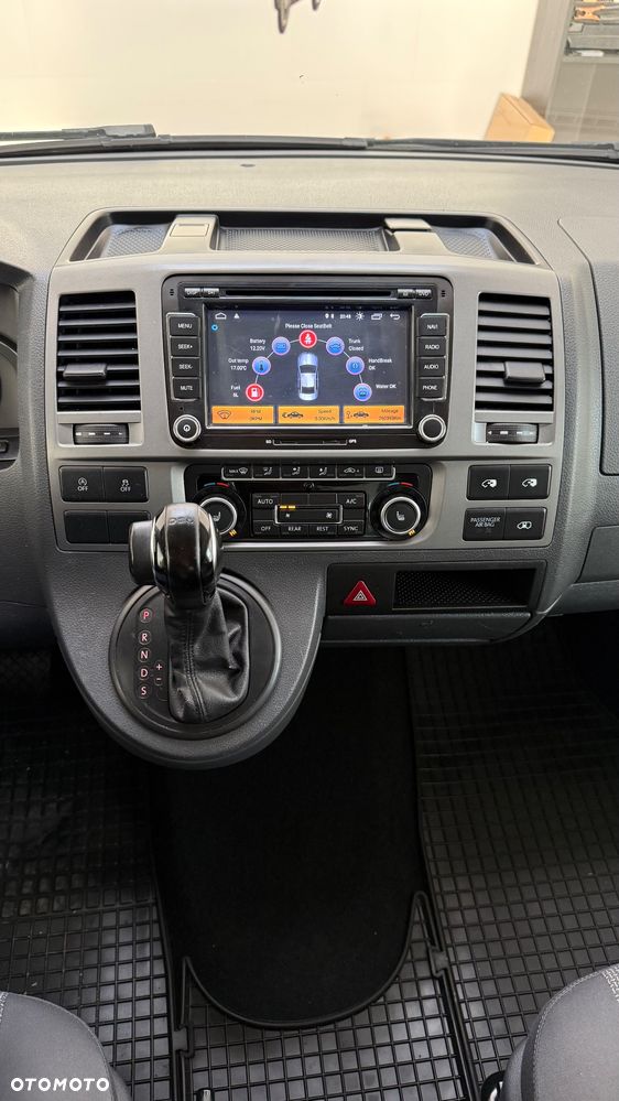 Volkswagen T5 Lift Transporter Caravelle Brygadówka - 27