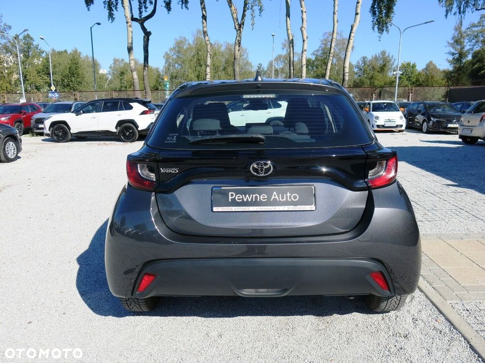 Toyota Yaris 1.5 Comfort - 4