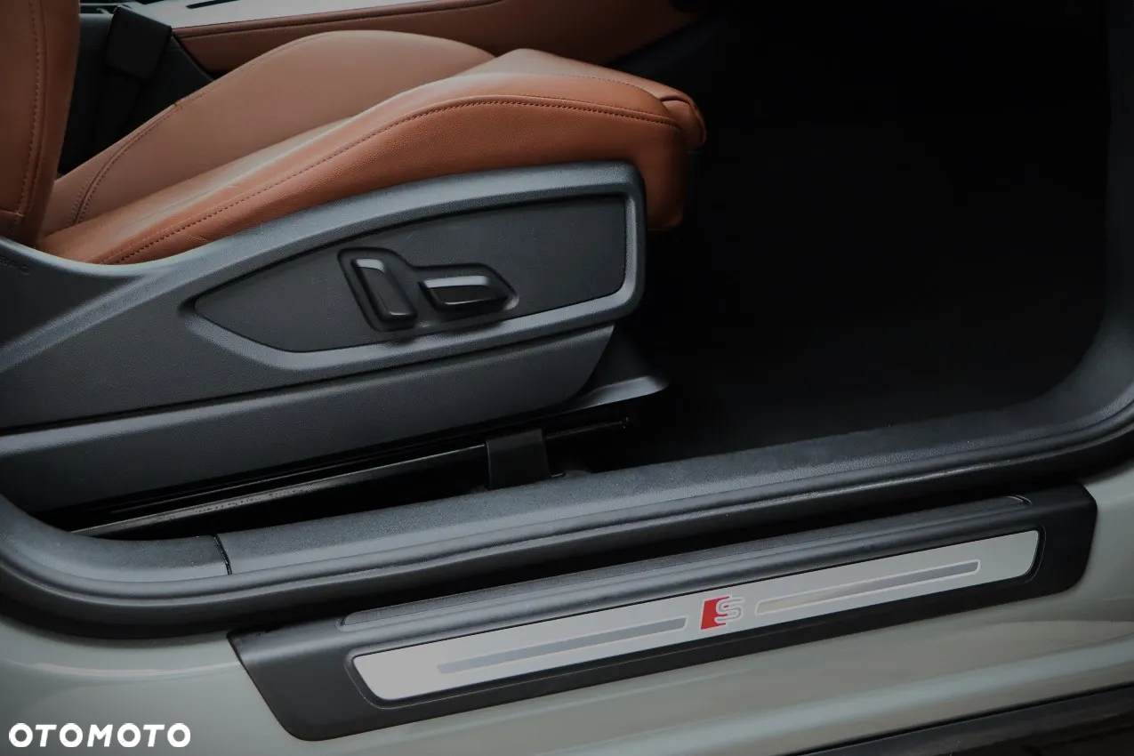 Audi Q5 Sportback - 29