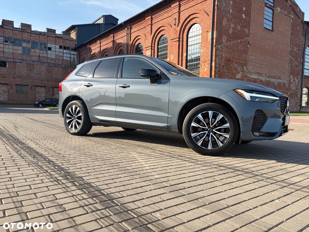 Volvo Xc60 2023 photo 3