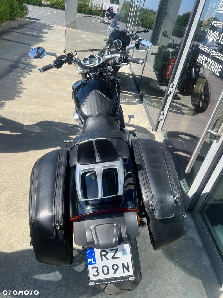 Harley-Davidson V-Rod Muscle - 2
