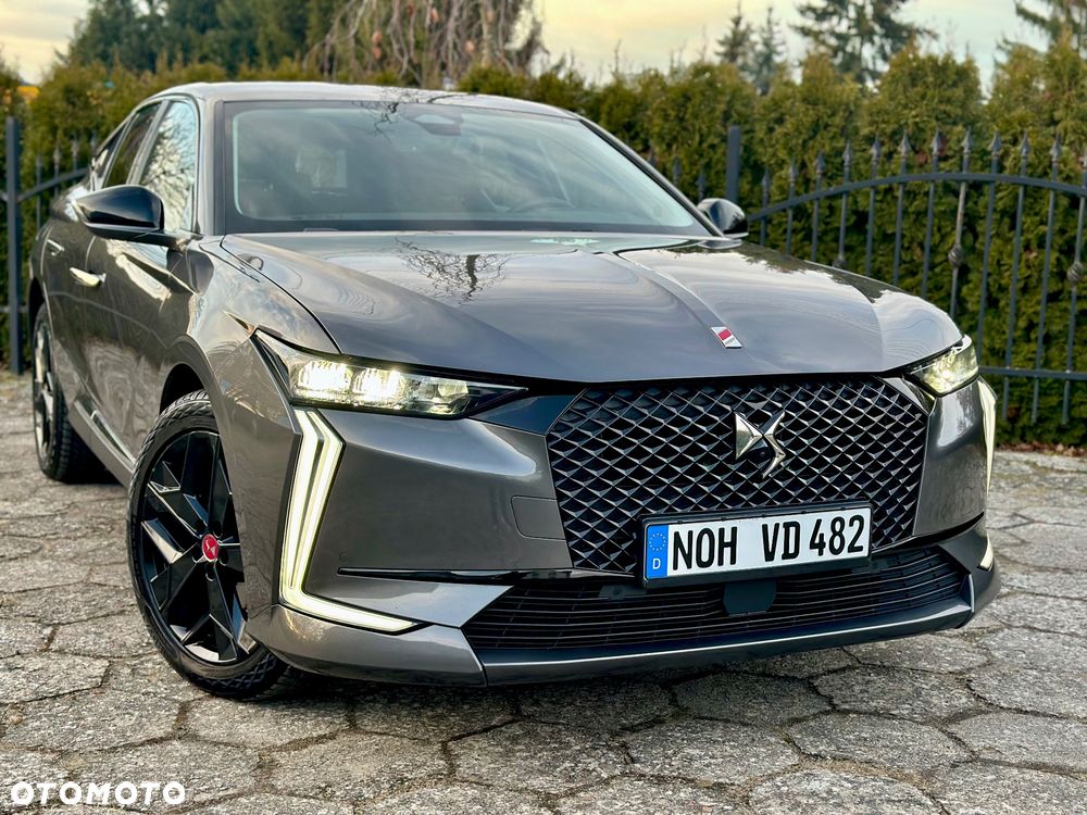 DS Automobiles DS 4 1.5 BlueHDi Performance Line + - 6