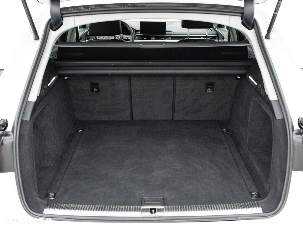 Audi A4 Avant 35 TFSI mHEV S tronic - 30