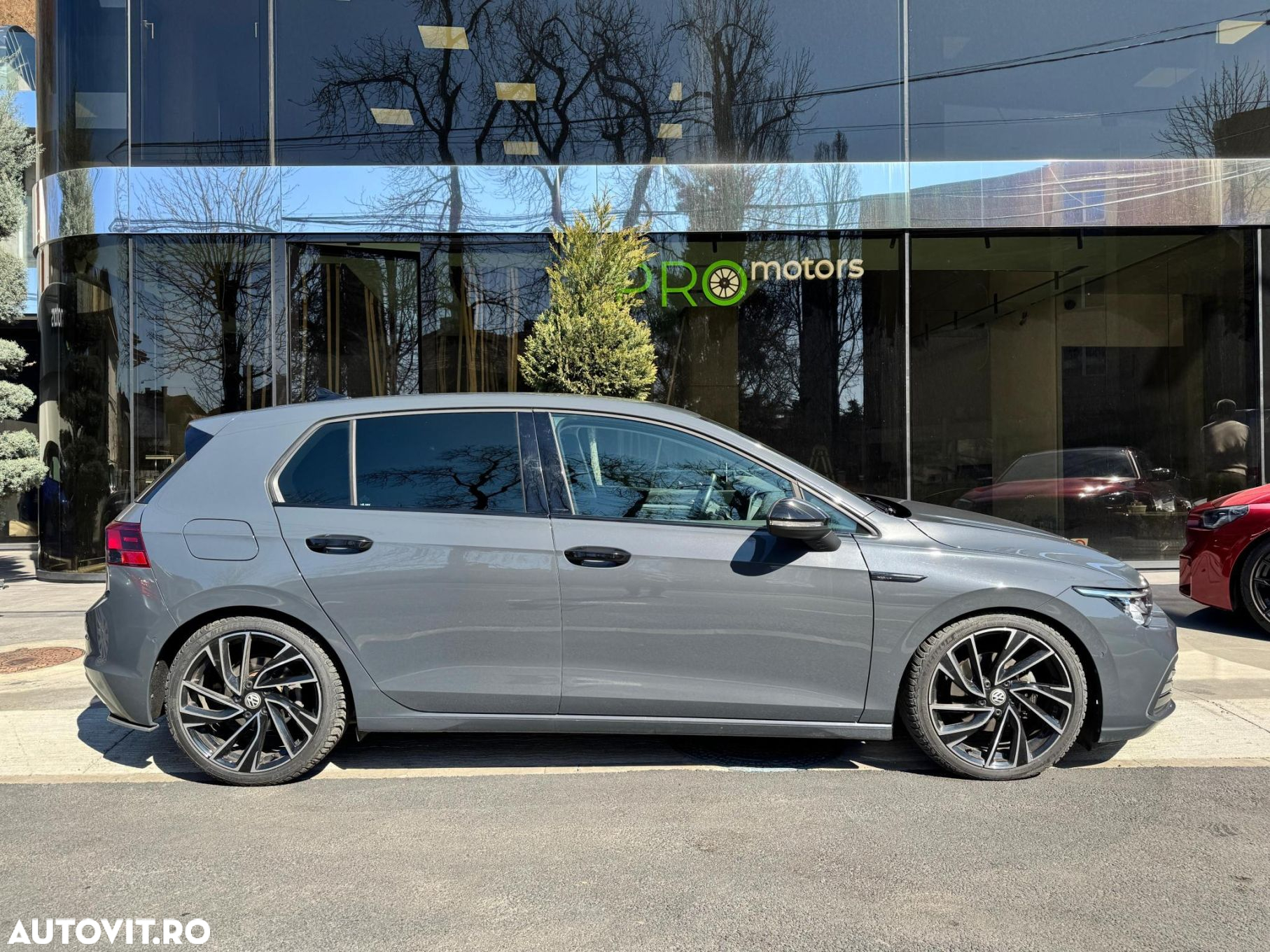Volkswagen Golf 2.0 TDI DSG Style - 8